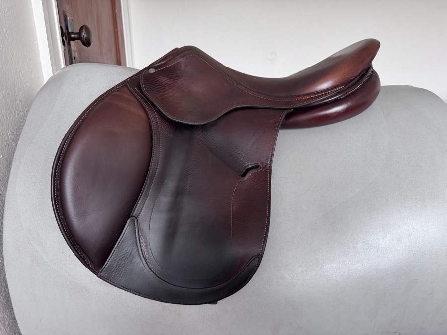17” 2017 Antares Evolution Saddle - 2N - Full Buffalo