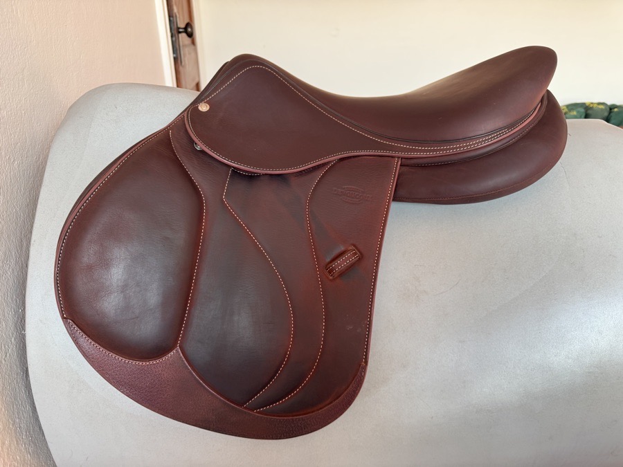 18” 2023 Devoucoux Biarritz O Saddle - 2A - Full Buffalo - LIKE NEW!