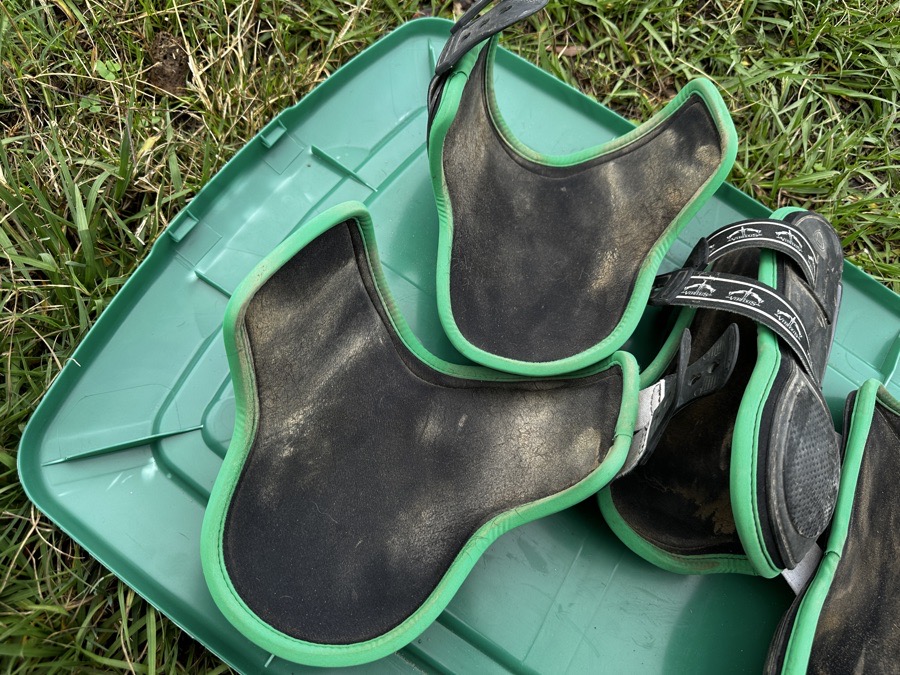 Green Veredus Open Front Boots