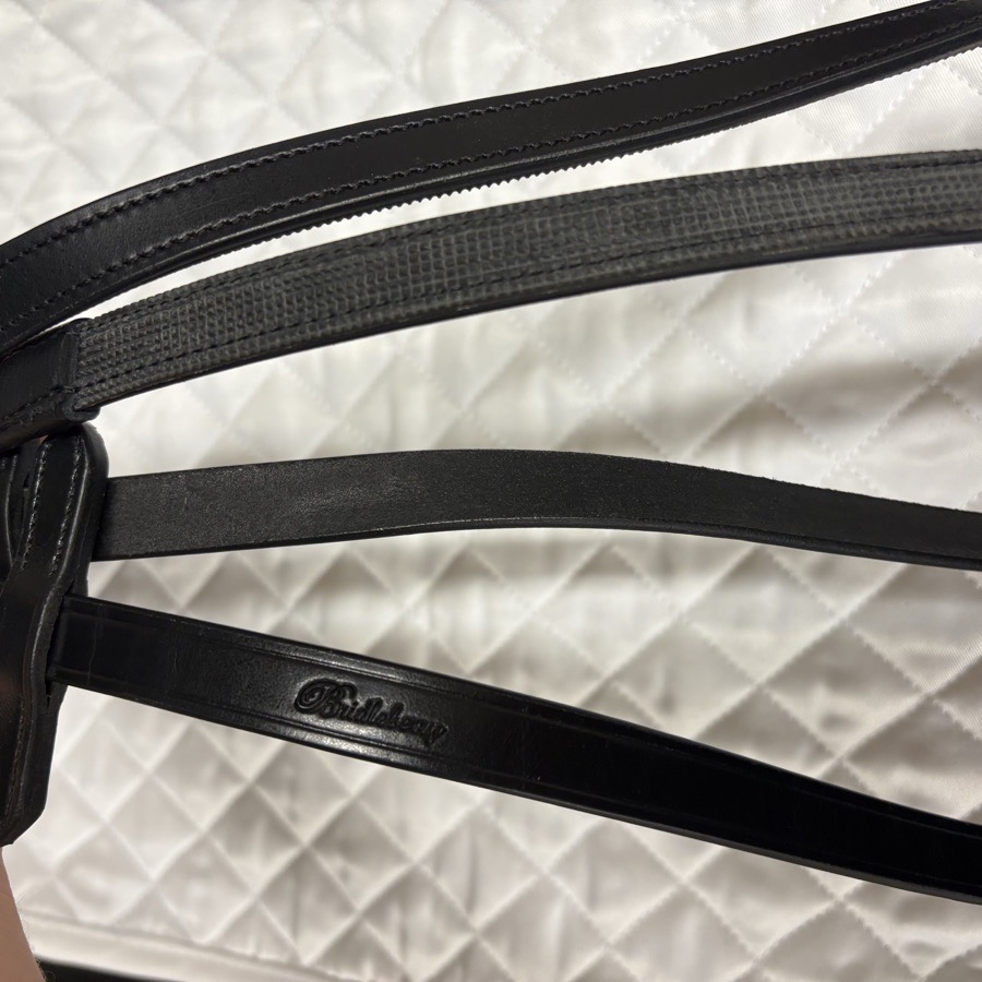 BRIDLEBERRY rubber lined leather reins