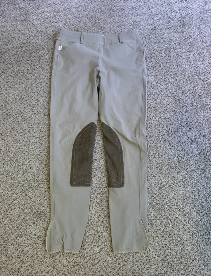 THE TAILORED SPORTSMAN Show Outfit Accessories
