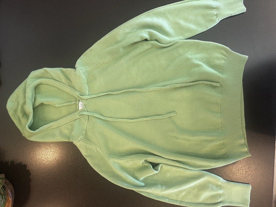 EQUISITE Cropped Hooded Sweater