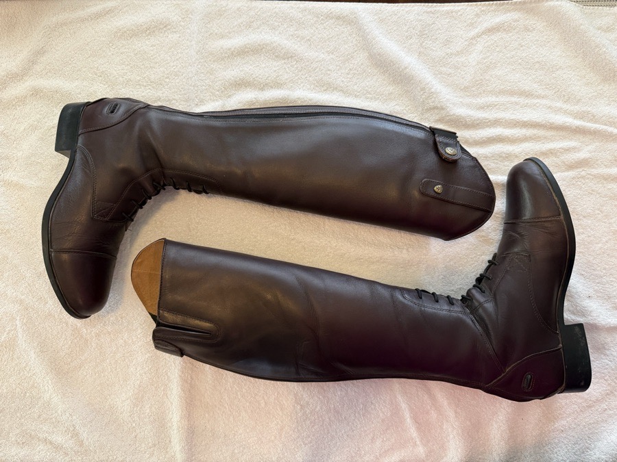 ARIAT Brown Contour II Boots Size 9 Slim Medium Height