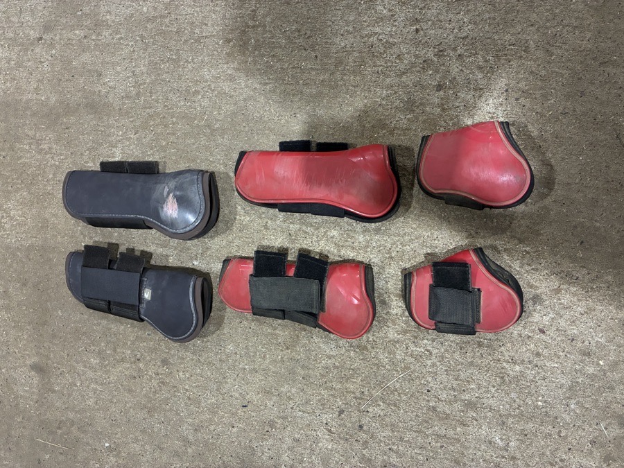 HORZE Front Boots