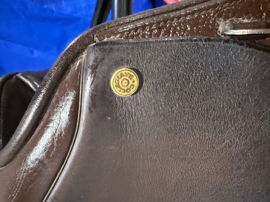 Collegiate Dressage Saddle – 17.5” Seat