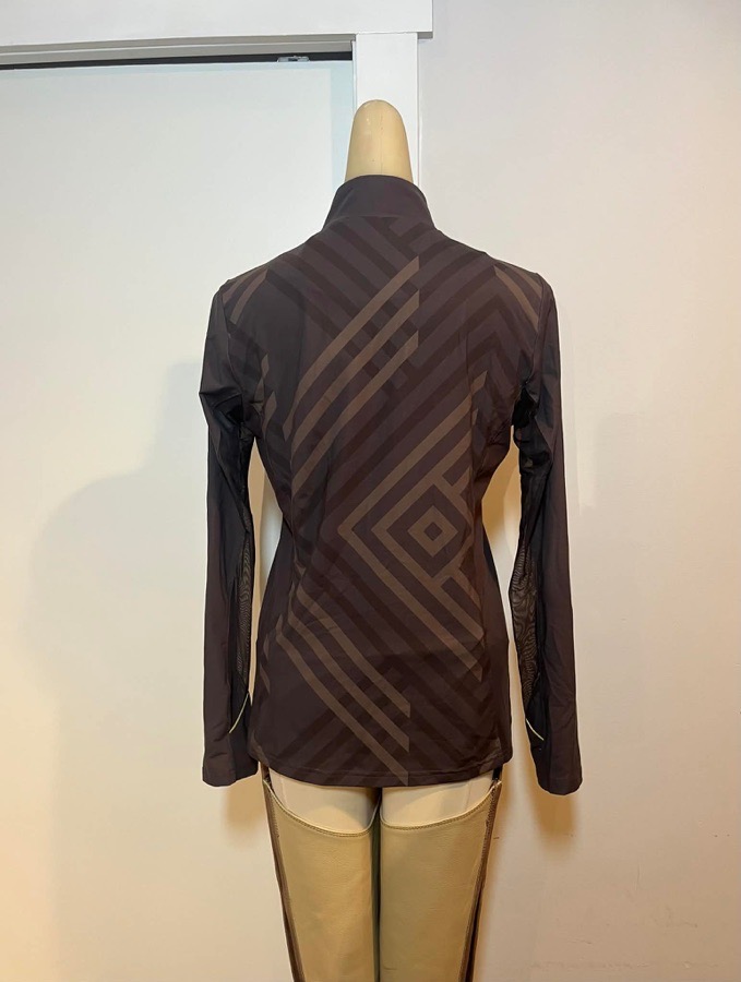 Arista sun shirt size MEDIUM