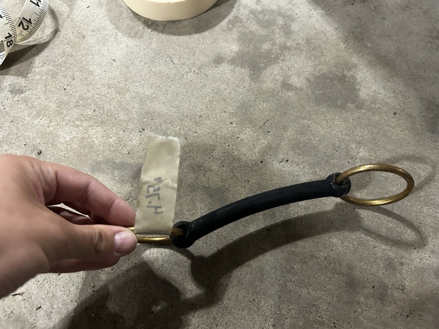 Rubber loose ring mullen