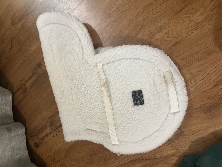 Equestrian Show Pad. Tolkat Medallion Super Quilt