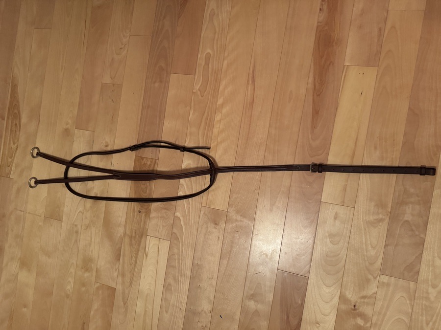 ✨treadstone running martingale✨