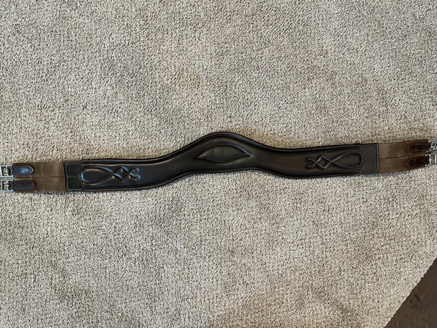 58” Red Barn Long Girth for Hunters 