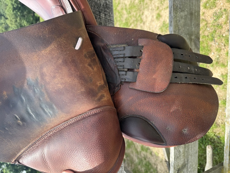 2003 16.5” Barnsby CC Saddle