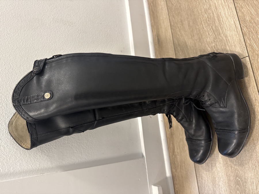 DERDAU Boots 9