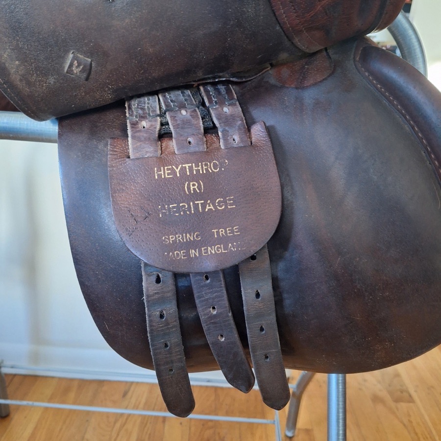 Heythrop Saddle