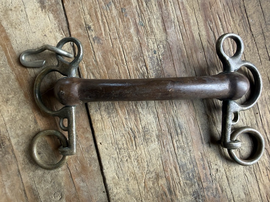 5” brown rubber mullen pelham