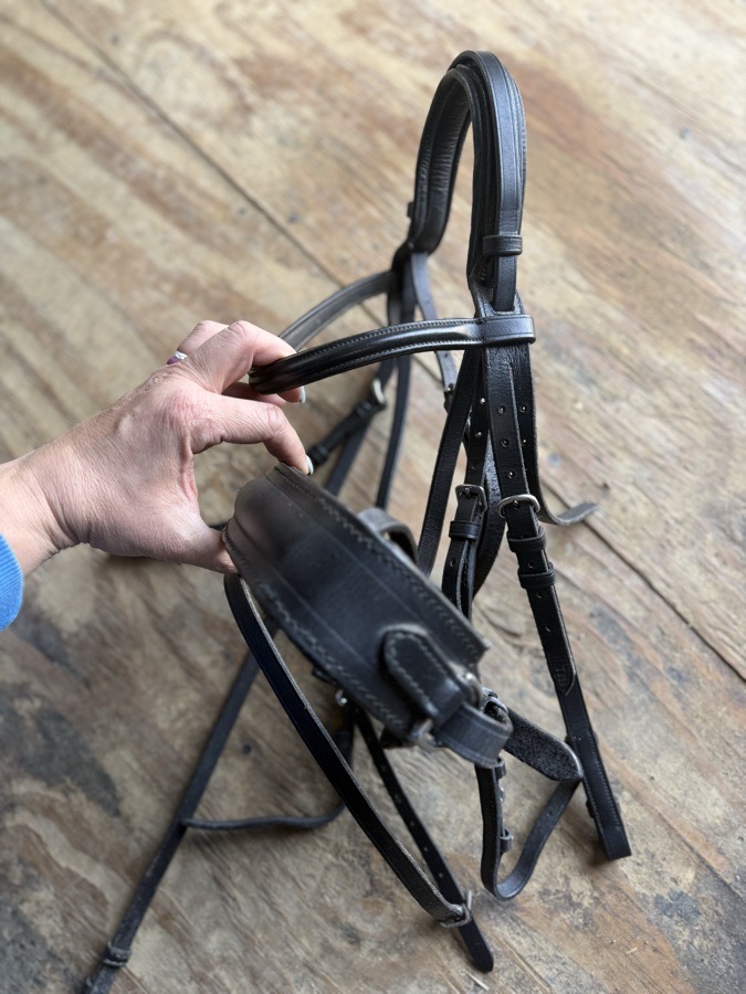 Full sized wide noseband double bridle