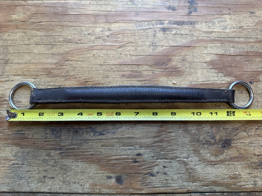 brown Irish martingale