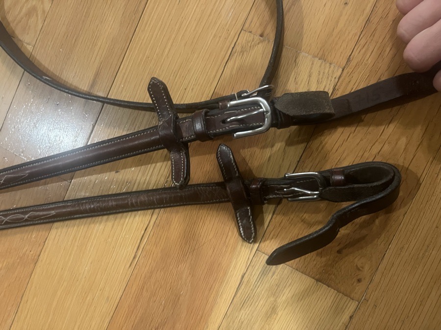 Nunn Finer fancy stitched soft grip reins