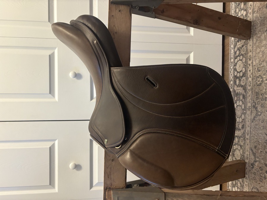 HDR Close Contact Saddle