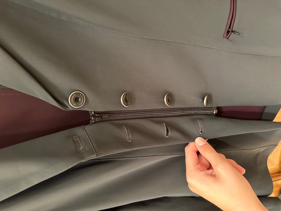 RJ Classic Show Coat Size 6S