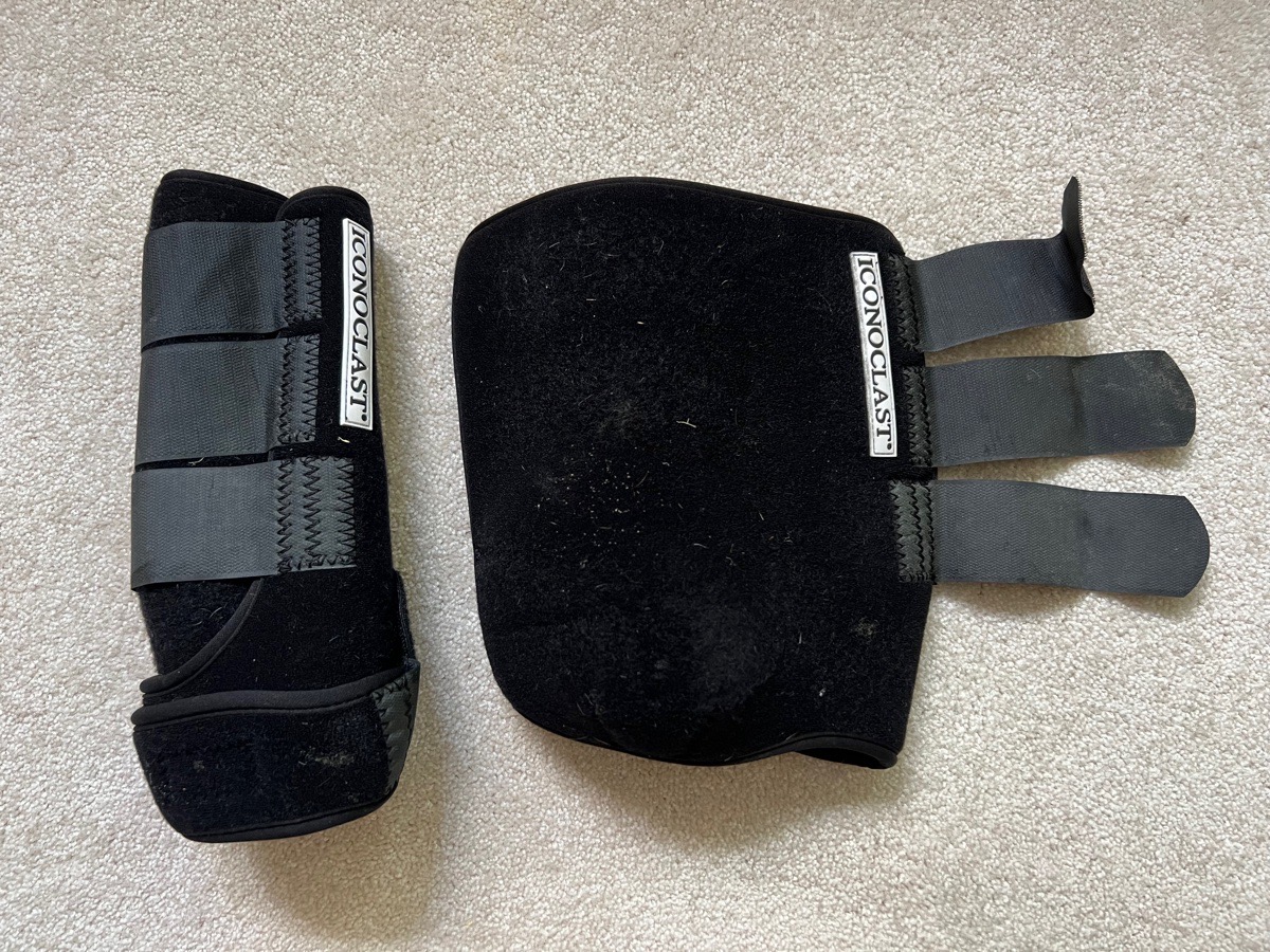 Iconoclast Therapy Boots