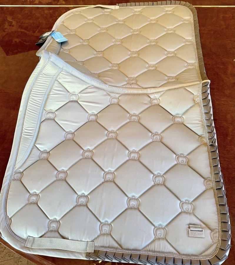PS of Sweden full size dressage pad