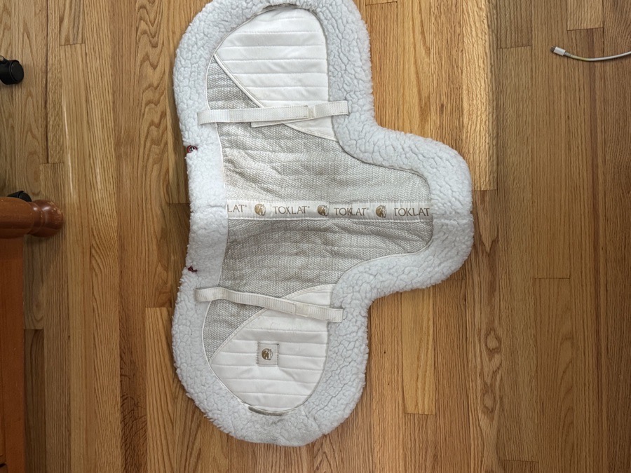 Toklat® TechQuilt NonSlip Show Pad 16”-17” Saddles