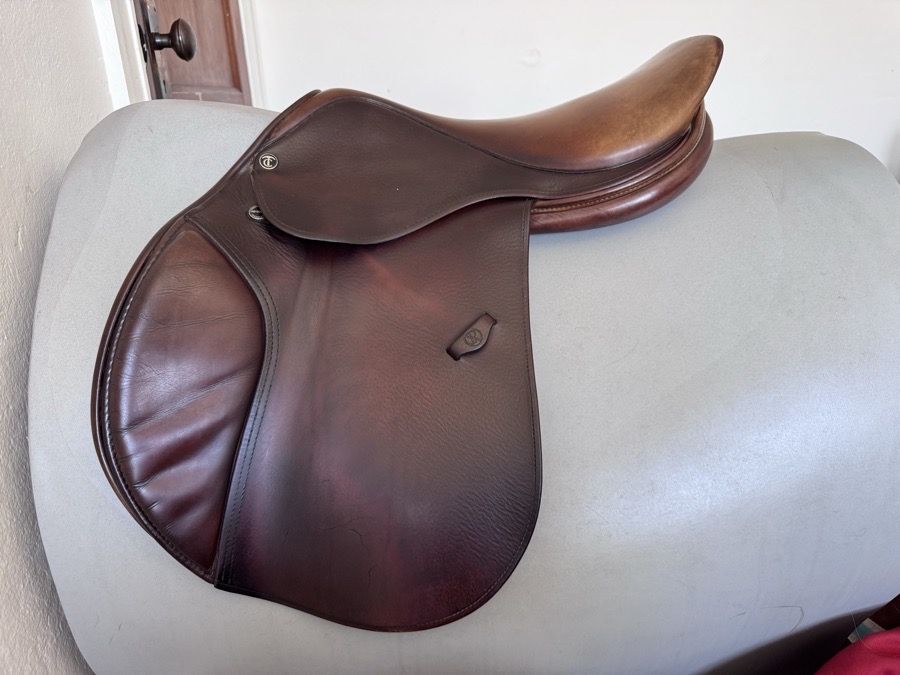 17.5” Tad Coffin A5G SmartRide Performance Saddle