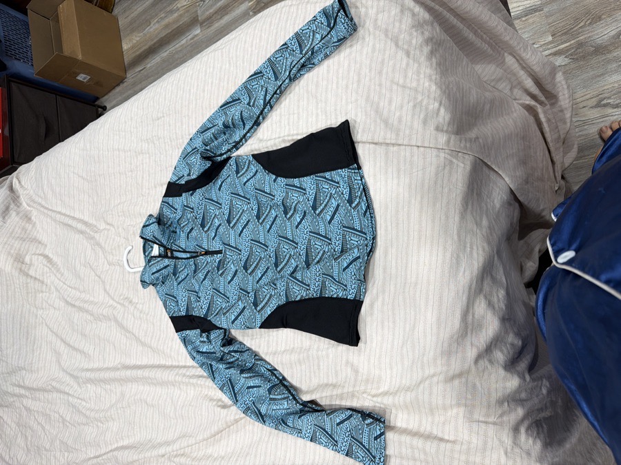 Kids medium english shirt