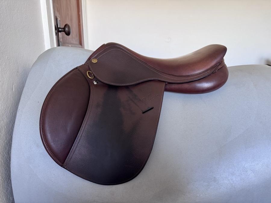 15 3/4” Pessoa Rodrigo Pony XCH Saddle - Exchangable Gullet System - Excellent! 