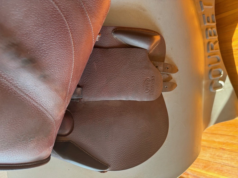 17” 2018 Devoucoux Biarritz S Saddle - 2N - Full Buffalo