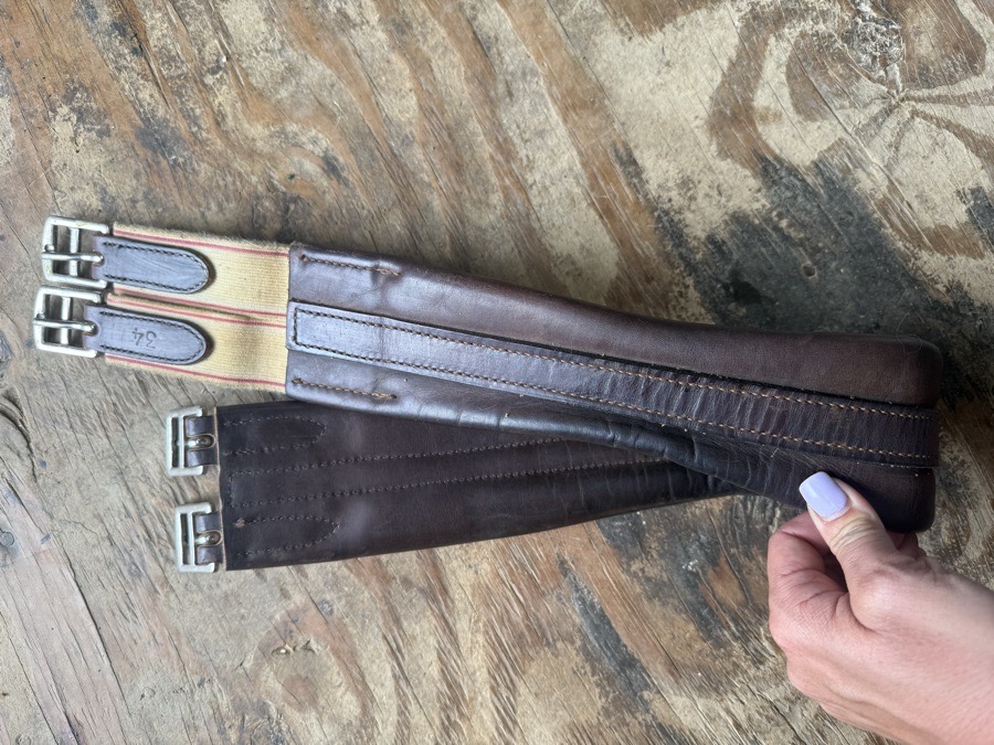 34” leather girth