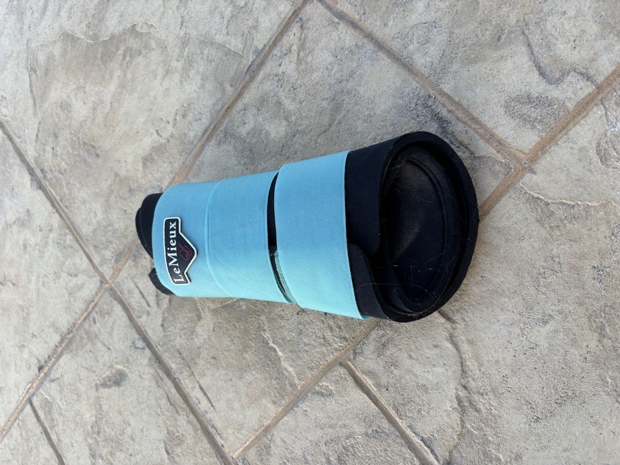 LEMIEUX Polo Wraps & Standing Wraps