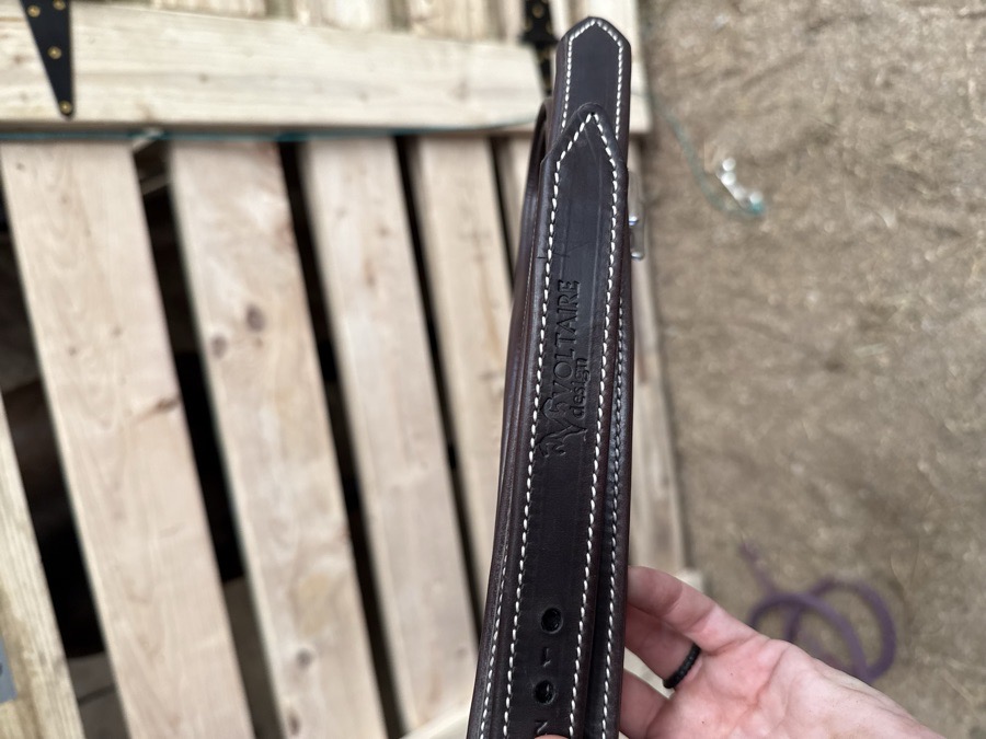 VOLTAIRE stirrup leathers