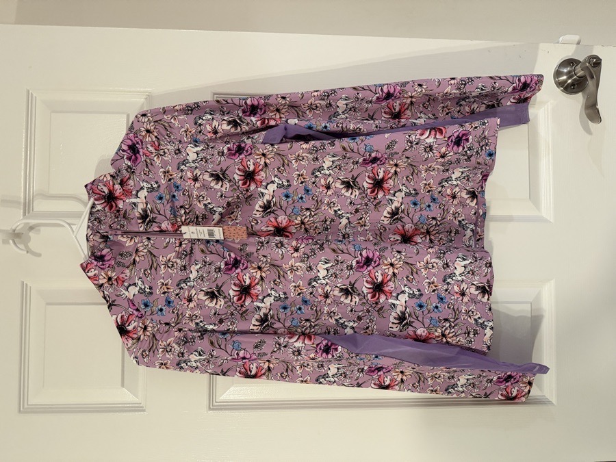 Hannah Childs Large Sunshirt
