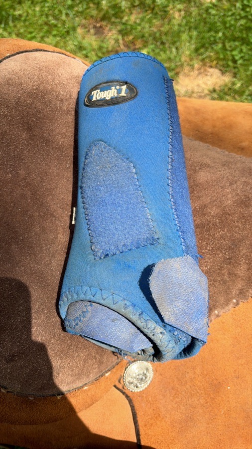 TOUGH 1 Front Boots