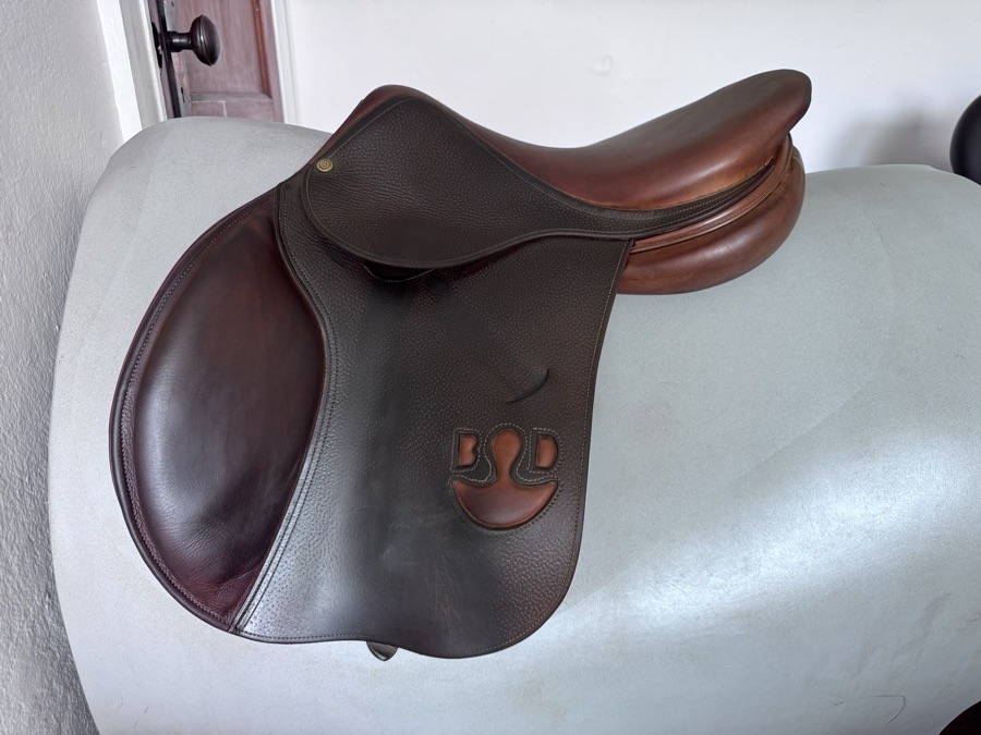 16.5” Bruno Delgrange Saddle - Grain / Calf - Gorgeous! 