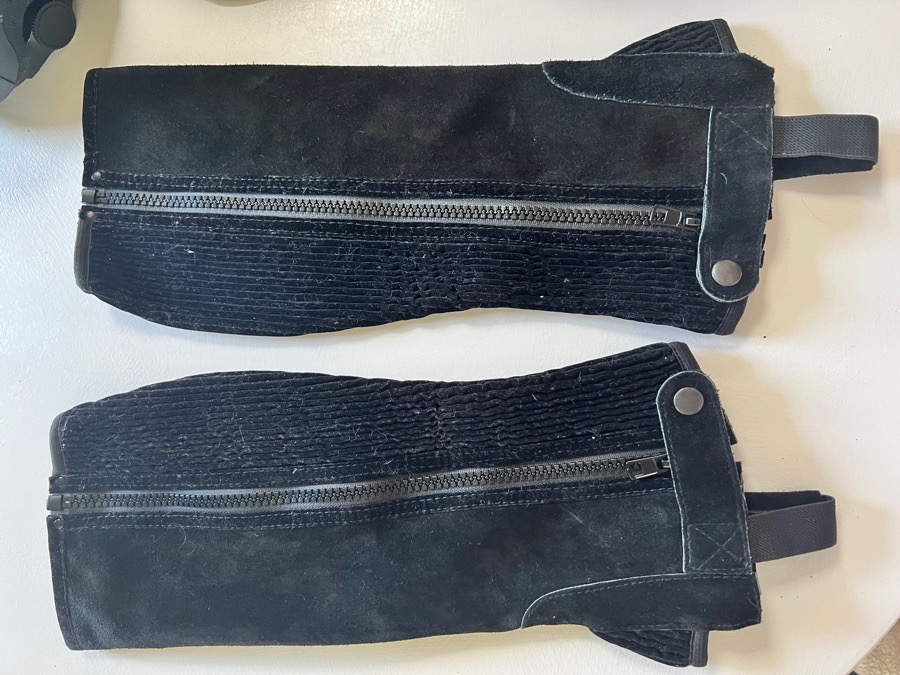 Black Equi-Grip  Half Chaps