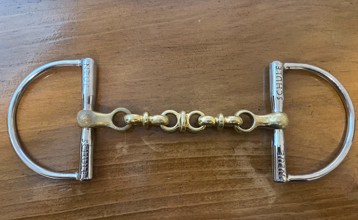 Neue Schule Waterford Hunter D - Size: 5.25