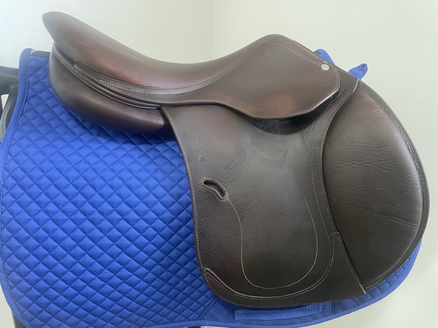 17” Antares Evolution - 2018 - 1N