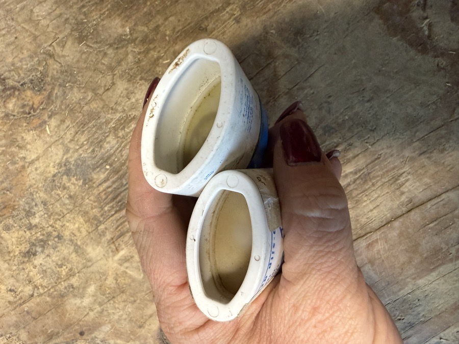Sadl-Tite grip sticks