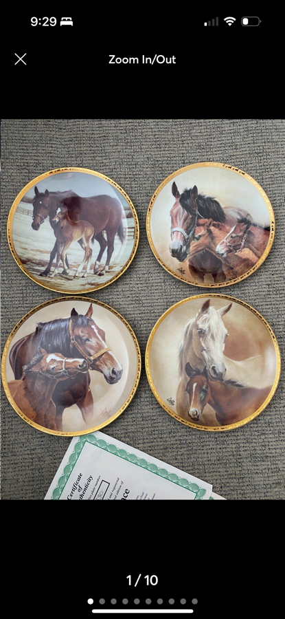 Horse collector plates