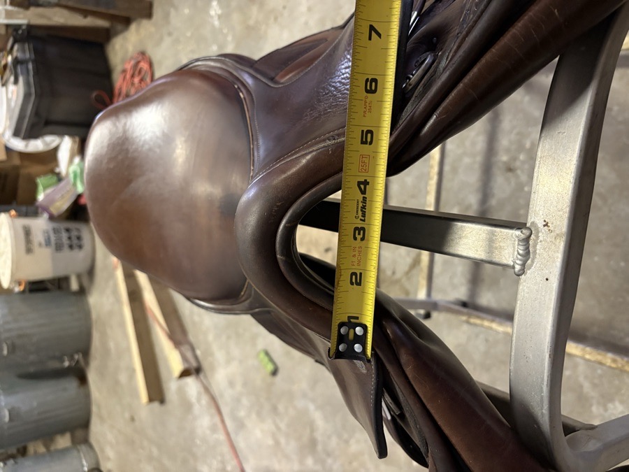 Used Dover circuit saddle great condition 