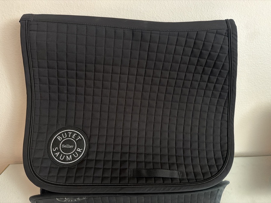 BUTET black saddle pad 