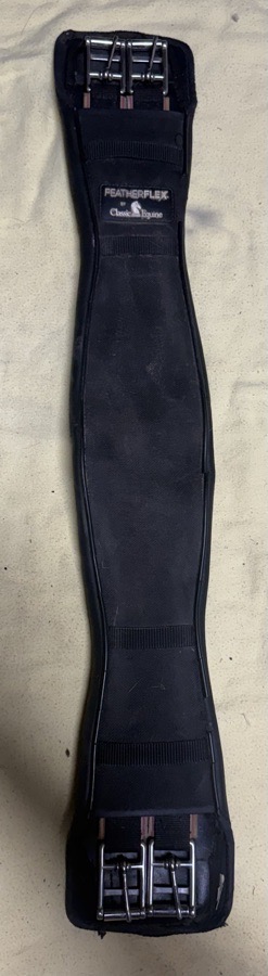 CLASSIC EQUINE 28” FeatherFlex Girth