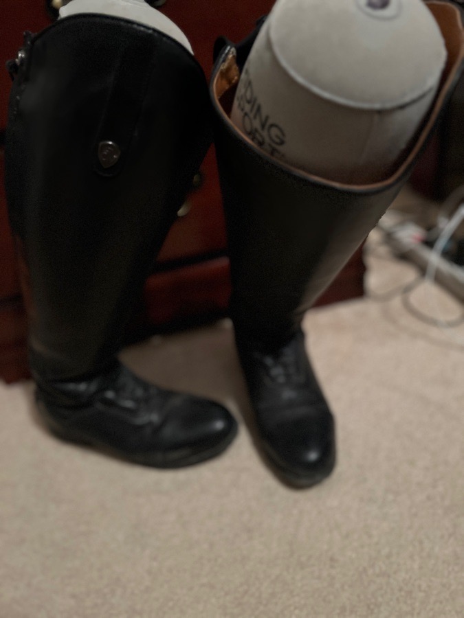 Ovation Tall Boots  Extra Wide Size 10