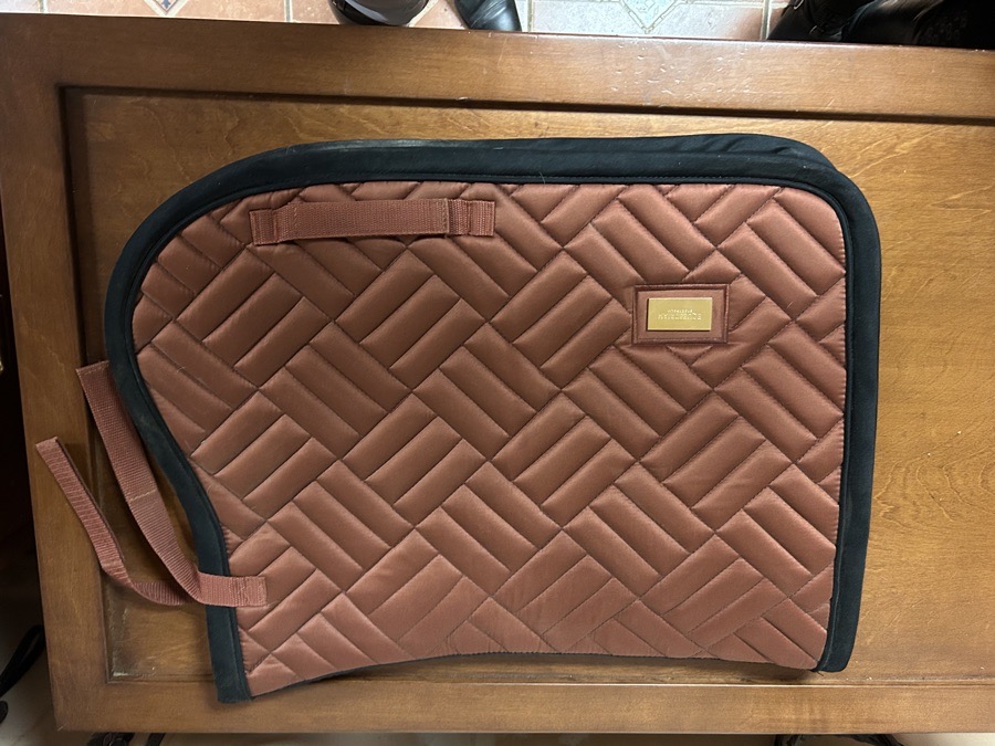 Equestrian Stockholm Cob Pad