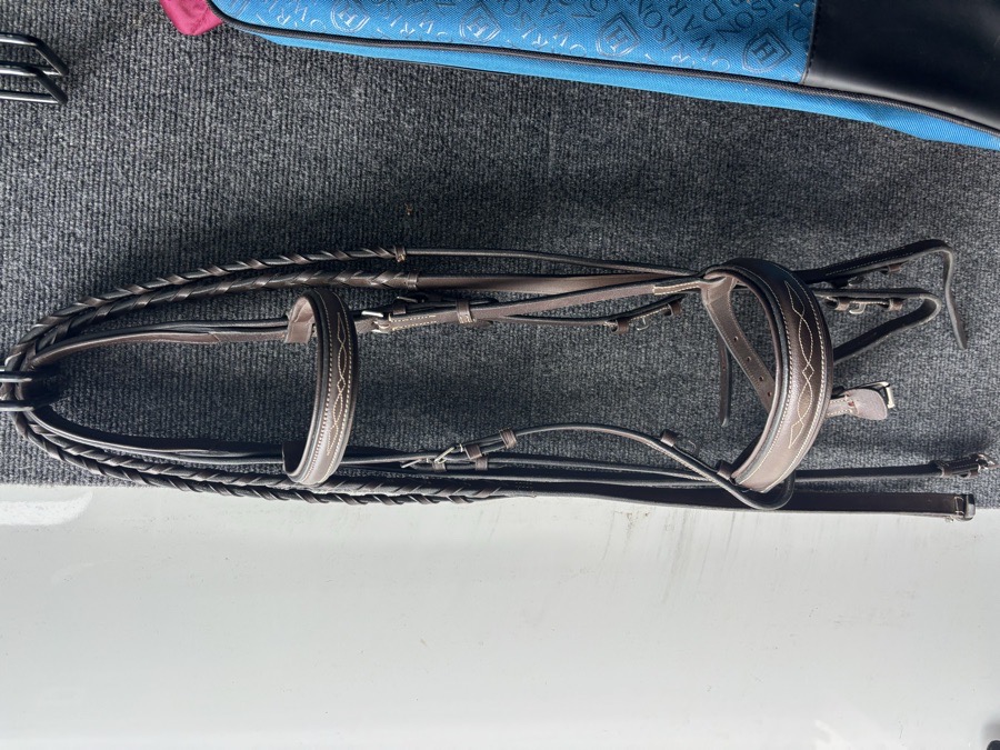 Equinavia Saga Wide Noseband Hunter Bridle