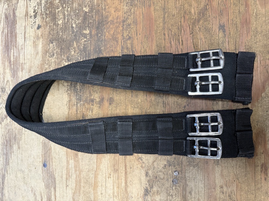 32” black girth