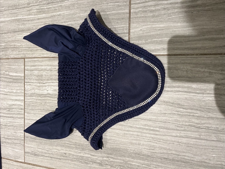 Kavalkade ear bonnet
