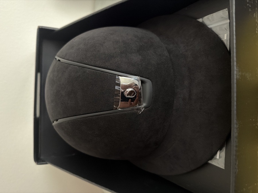 Alcantara SAMSHIELD Helmet 2.0